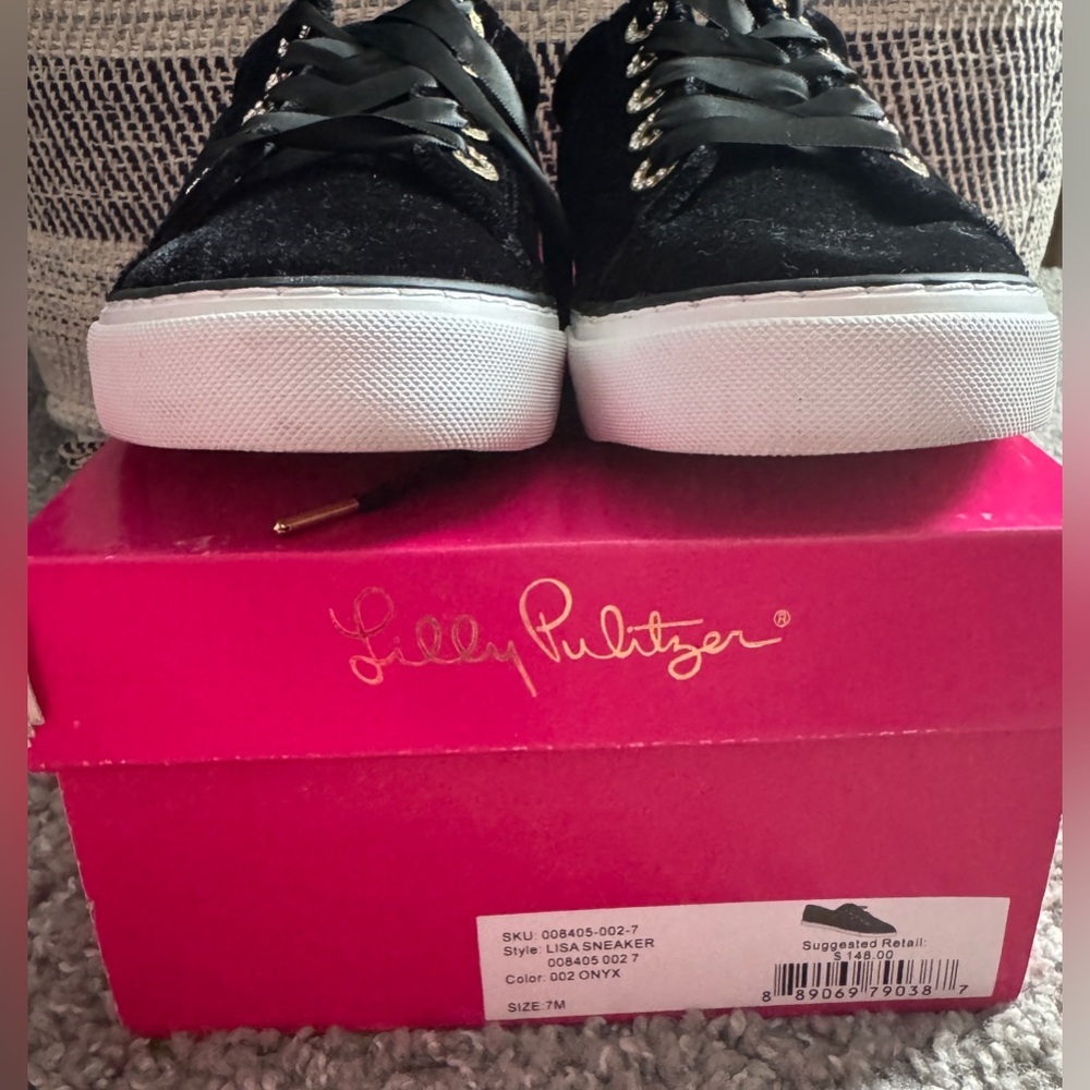 Lilly Pulitzer Black Velvet Ribbon Lace Low Top Lisa Sneakers-7 - Picture 8 of 8